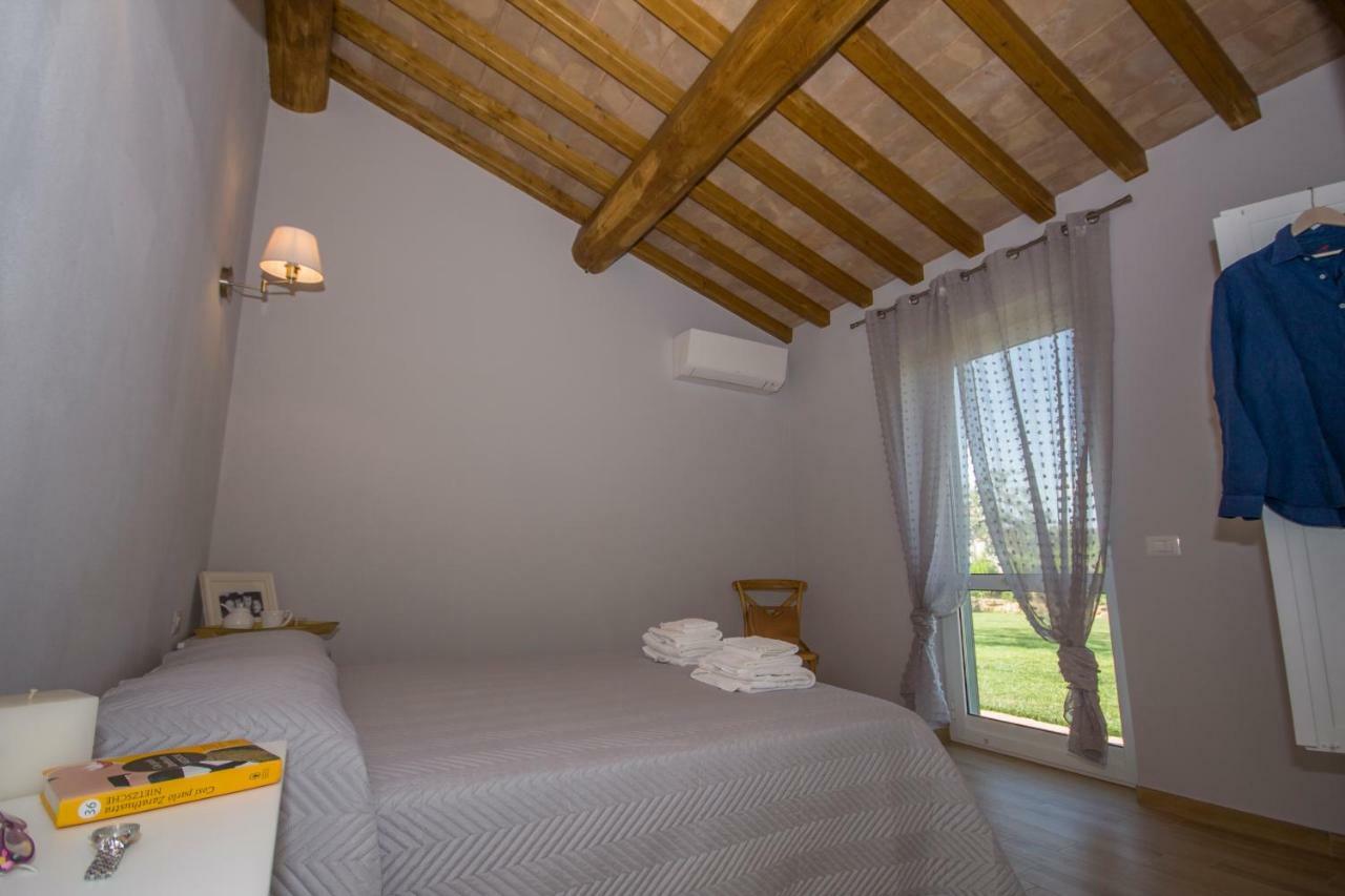 Agriturismo Il Mirto Пеша-Романа Экстерьер фото